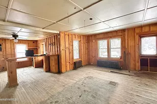 9 Depot St, Monroe, MA 01350 - Photo 19