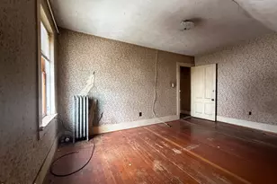 9 Depot St, Monroe, MA 01350 - Photo 9