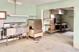 9 Depot St, Monroe, MA 01350 - Photo 23