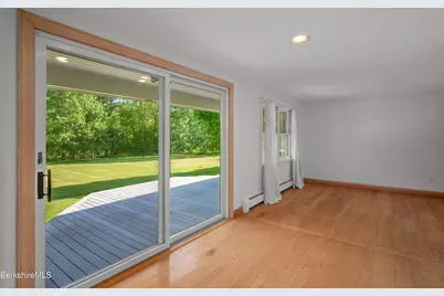 92 Hancock Rd, Williamstown, MA 01267 - Photo 9