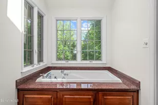 92 Hancock Rd, Williamstown, MA 01267 - Photo 19