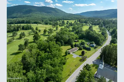 92 Hancock Rd, Williamstown, MA 01267 - Photo 3