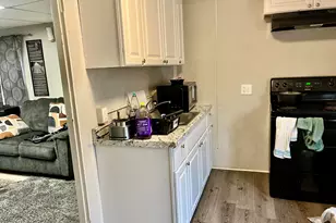 15 High St, Pittsfield, MA 01201 - Photo 9