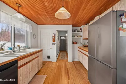 3 Van Schaack Rd, West Stockbridge, MA 01266 - Photo 15