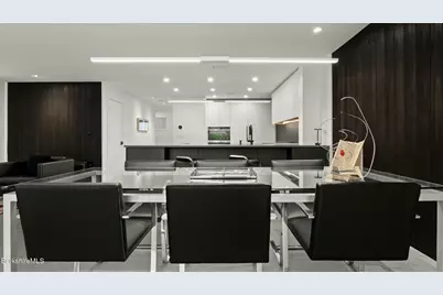 424 N Hemlock Ln, Williamstown, MA 01267 - Photo 11