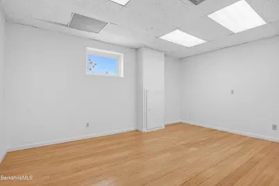 449 Pittsfield Rd, Lenox, MA 01240 - Photo 25