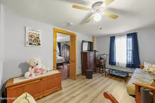 2 Horn Pl, Adams, MA 01220 - Photo 19