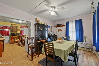 2 Horn Place, Adams, MA 01220 - Photo 7