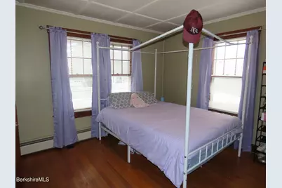284 Franklin St, North Adams, MA 01247 - Photo 31