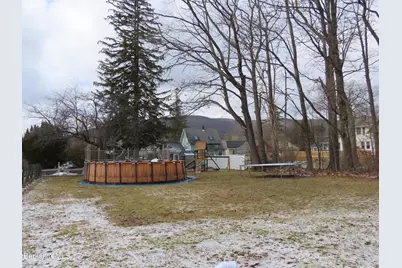 284 Franklin St, North Adams, MA 01247 - Photo 51