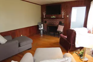 284 Franklin St, North Adams, MA 01247 - Photo 15