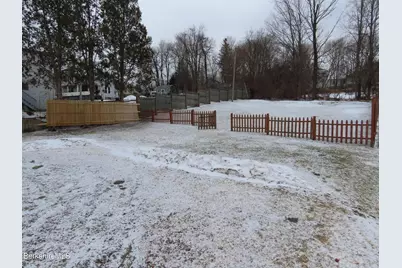 460 Union St, North Adams, MA 01247 - Photo 25