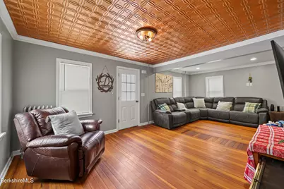 40 Stearns Ave, Pittsfield, MA 01201 - Photo 1