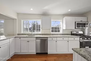 1108 Ny- 295 St, East Chatham, NY 12060 - Photo 9