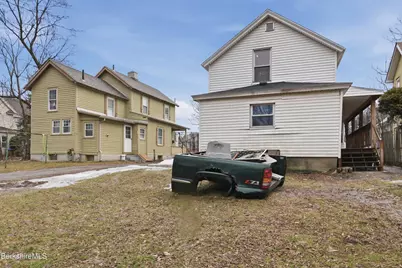 147 Dewey Ave, Pittsfield, MA 01201 - Photo 33
