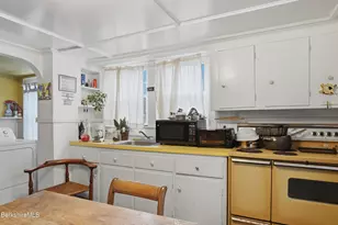 153 Dewey Ave, Pittsfield, MA 01201 - Photo 37