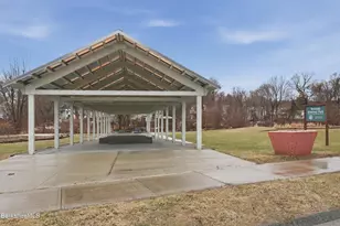 153 Dewey Ave, Pittsfield, MA 01201 - Photo 5