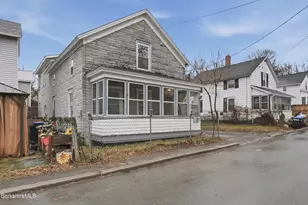 24 Southern Ave, Pittsfield, MA 01201 - Photo 3