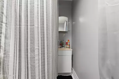 24 Southern Ave, Pittsfield, MA 01201 - Photo 19