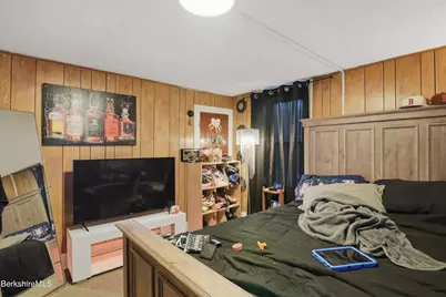 24 Southern Ave, Pittsfield, MA 01201 - Photo 25