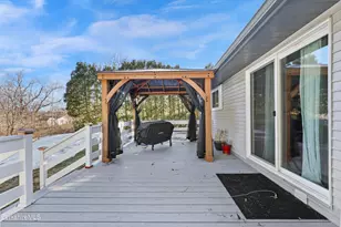 26 W Rd, Adams, MA 01220 - Photo 41