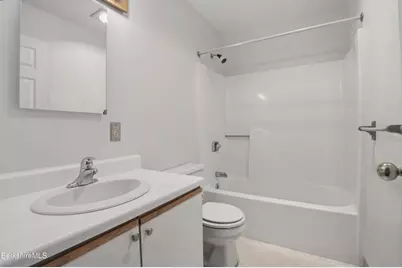 1450 North St #107, Pittsfield, MA 01201 - Photo 25