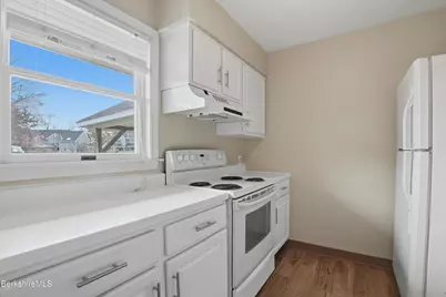 1450 North St #107, Pittsfield, MA 01201 - Photo 23