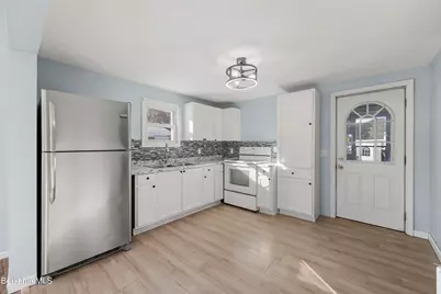 65 Melrose St, Adams, MA 01220 - Photo 17