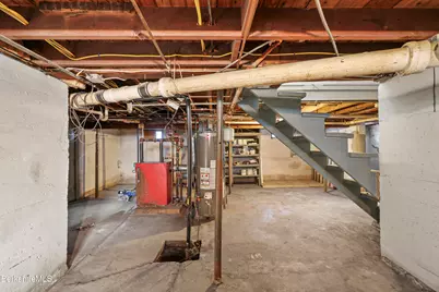 65 Melrose St, Adams, MA 01220 - Photo 31