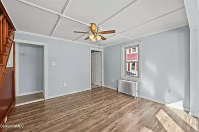 65 Melrose St, Adams, MA 01220 - Photo 11