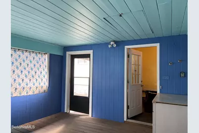 19 Commonwealth Ave, Pittsfield, MA 01201 - Photo 59