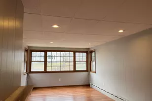 19 Commonwealth Ave, Pittsfield, MA 01201 - Photo 17