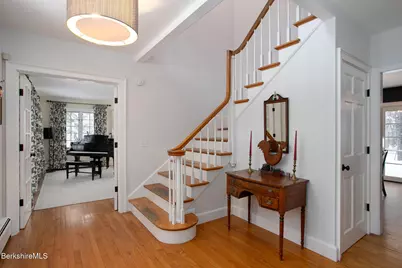 14 Old Tree Farm Rd, Stockbridge, MA 01262 - Photo 11