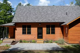 1427 Hewins St, Sheffield, MA 01257 - Photo 29