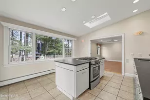 514 South St, Pittsfield, MA 01201 - Photo 51