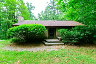 303 Lakeshore Dr, Sandisfield, MA 01255 - Photo 5