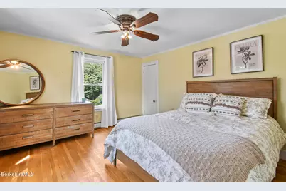 165 High St, Dalton, MA 01226 - Photo 27