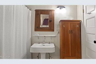 211 Cottage St, Great Barrington, MA 01236 - Photo 21