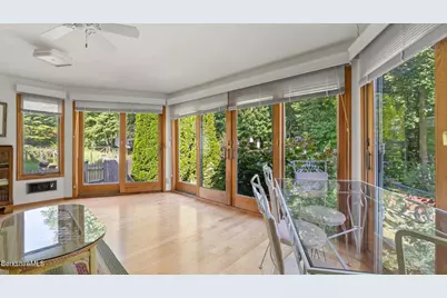 211 Cottage St, Great Barrington, MA 01236 - Photo 25