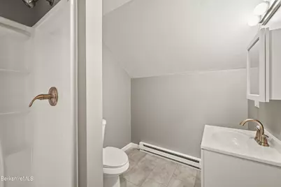 20 Marietta St, North Adams, MA 01247 - Photo 31