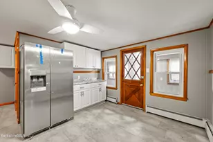 20 Marietta St, North Adams, MA 01247 - Photo 5