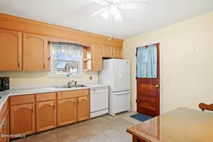 82 Quirico Dr, Pittsfield, MA 01201 - Photo 5