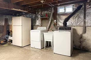 94 Crane Ave, Pittsfield, MA 01201 - Photo 21