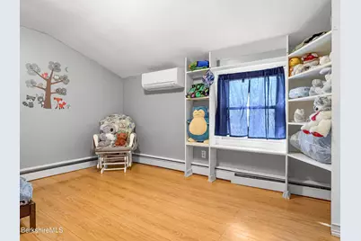 94 Crane Ave, Pittsfield, MA 01201 - Photo 15