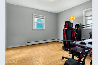 94 Crane Ave, Pittsfield, MA 01201 - Photo 9