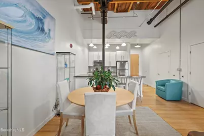 160 Water St #112, Williamstown, MA 01267 - Photo 3