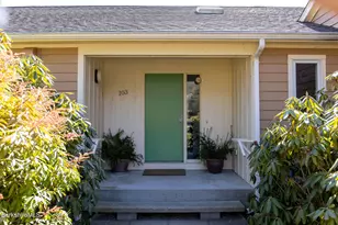 103 Gravesleigh Terrace, Pittsfield, MA 01201 - Photo 3