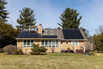 103 Gravesleigh Ter, Pittsfield, MA 01201 - Photo 5