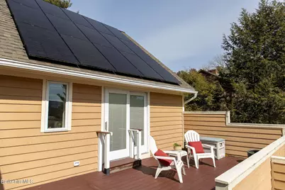 103 Gravesleigh Ter, Pittsfield, MA 01201 - Photo 23