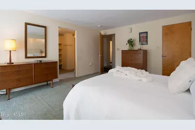 103 Gravesleigh Ter, Pittsfield, MA 01201 - Photo 25